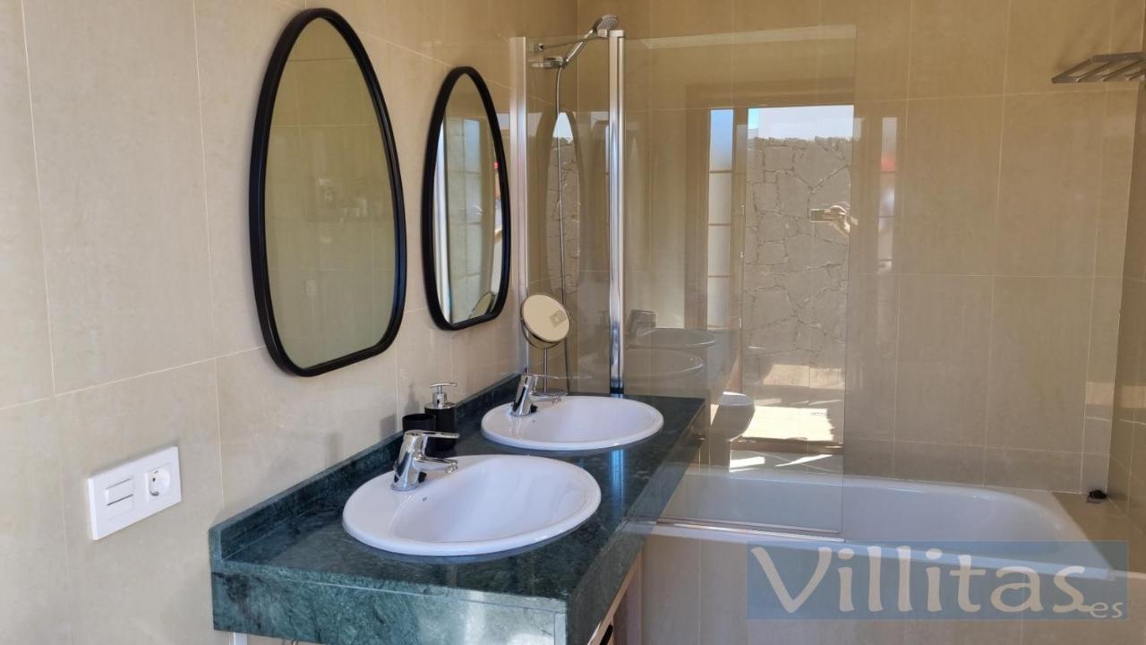 פלאיה בלנקה Villa Tegala By Villitas מראה חיצוני תמונה
